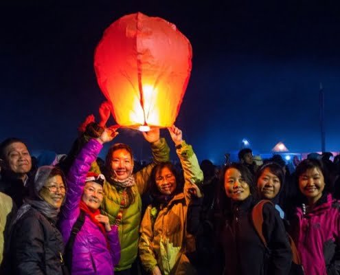 eazycation-dieng-sky lantern