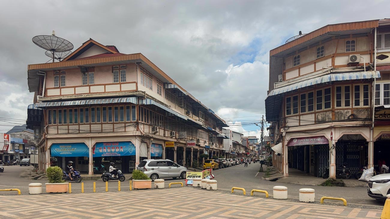 Eazycation-Singkawang Street